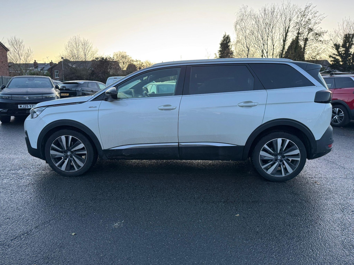 Used Peugeot 5008 2020 for sale - 76744065: Photo 6