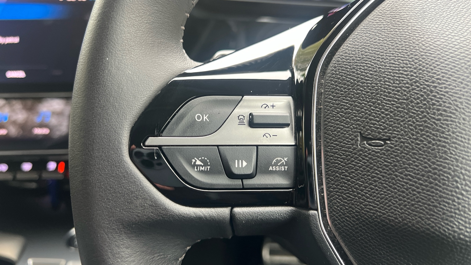 Used Peugeot 408 2024 for sale - 76228684: Photo 23