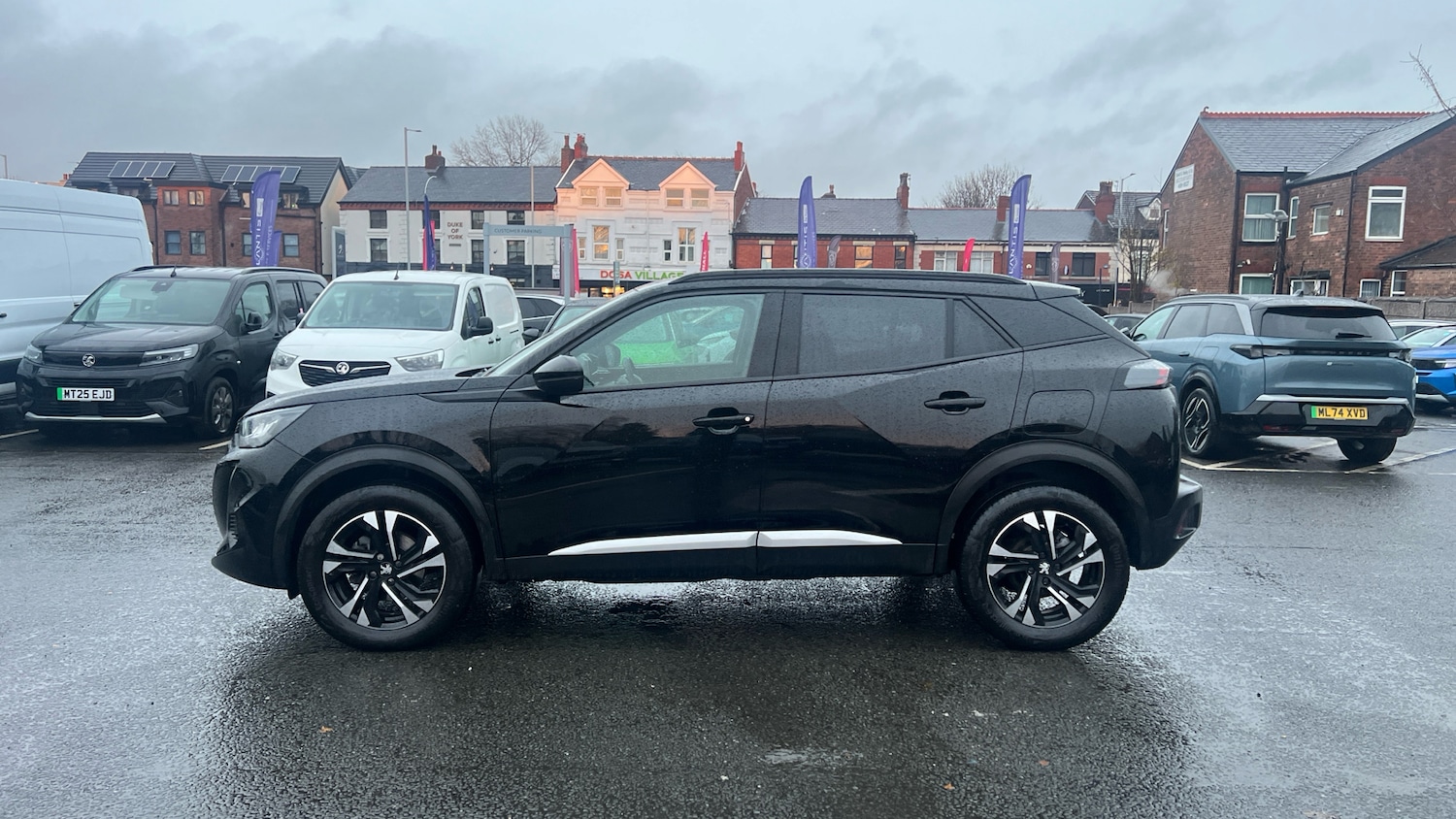 Used Peugeot 2008 2023 for sale - 76803242: Photo 6