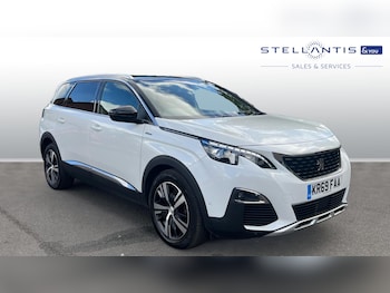Peugeot - 5008
