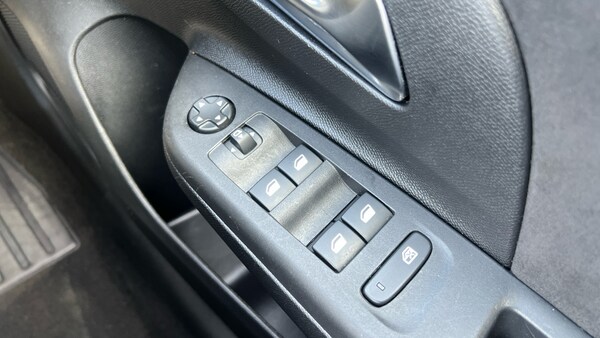 Used Vauxhall Corsa 2022 for sale - 75477428: Photo 22