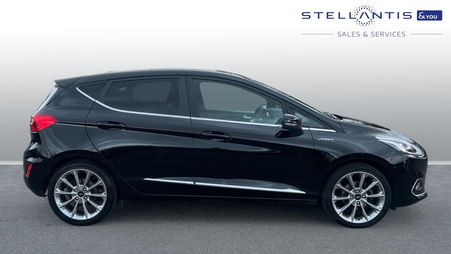 Used Ford Fiesta 2019 for sale - 76372197: Photo 2