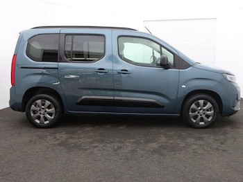 Used Vauxhall Combo Life 2024 for sale - 76139413: Photo