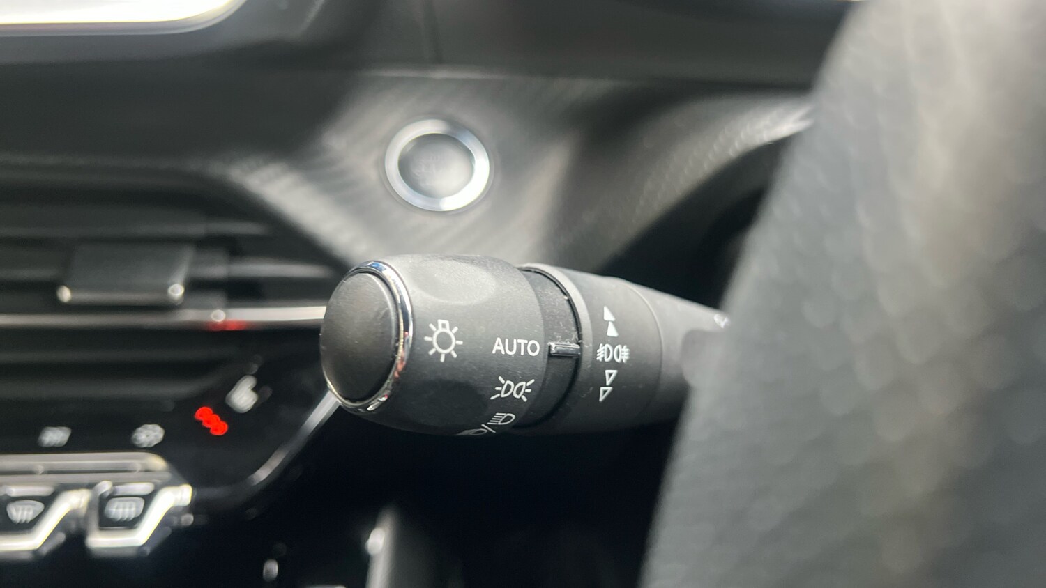 Used Peugeot 2008 2022 for sale - 76123586: Photo 27