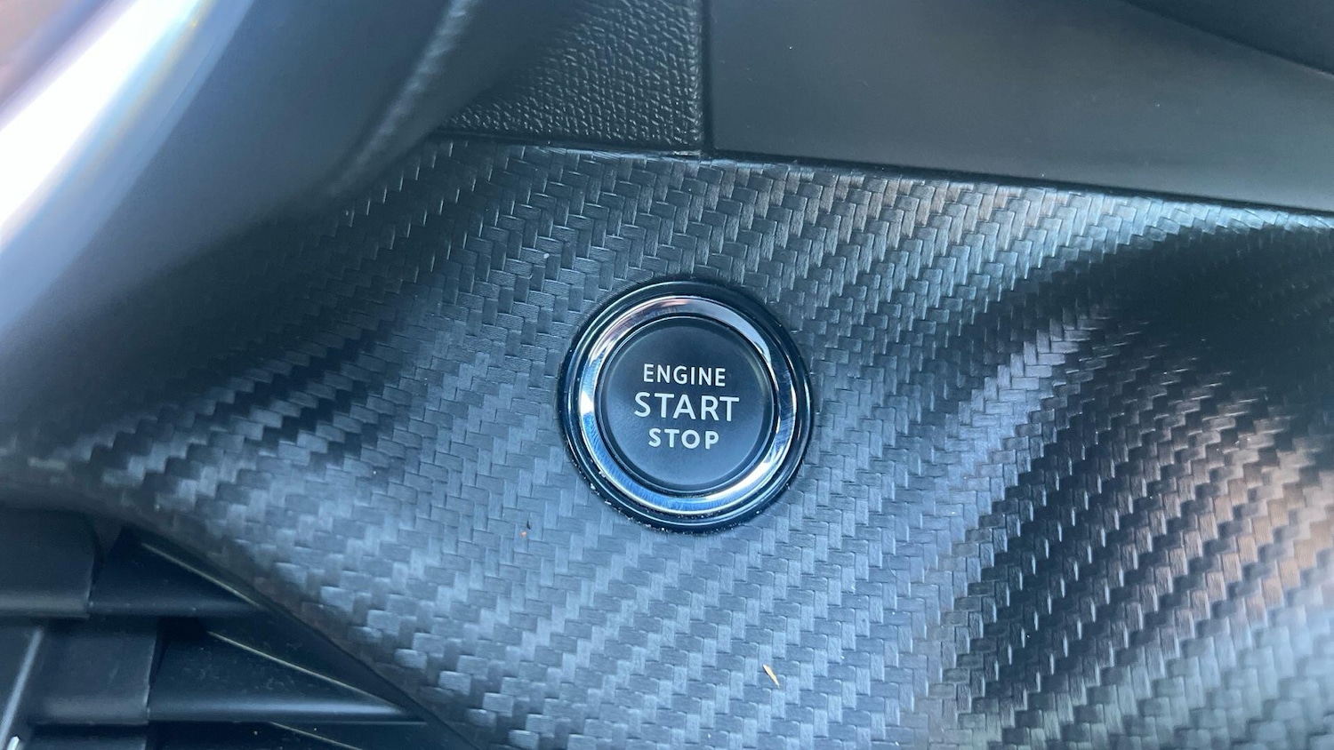 Used Peugeot 2008 2022 for sale - 76772612: Photo 29