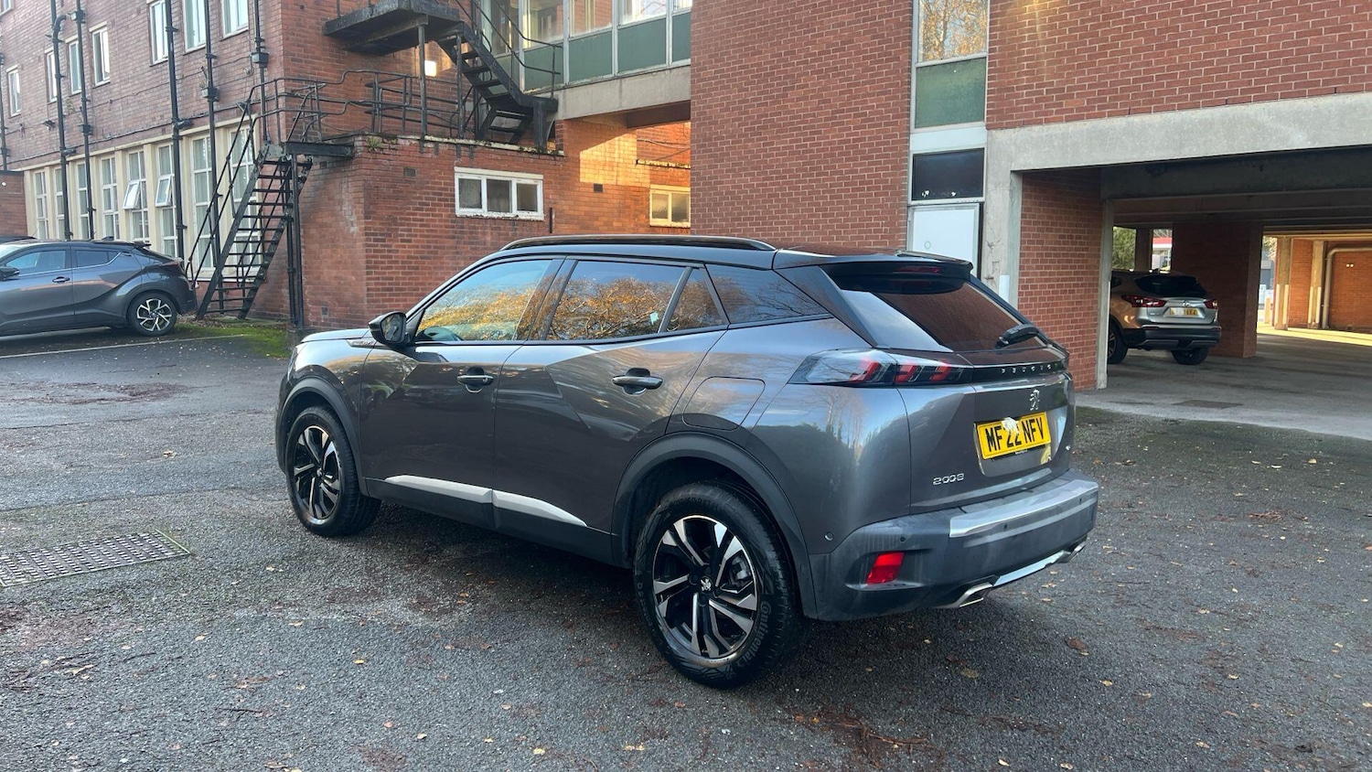 Used Peugeot 2008 2022 for sale - 76772612: Photo 4