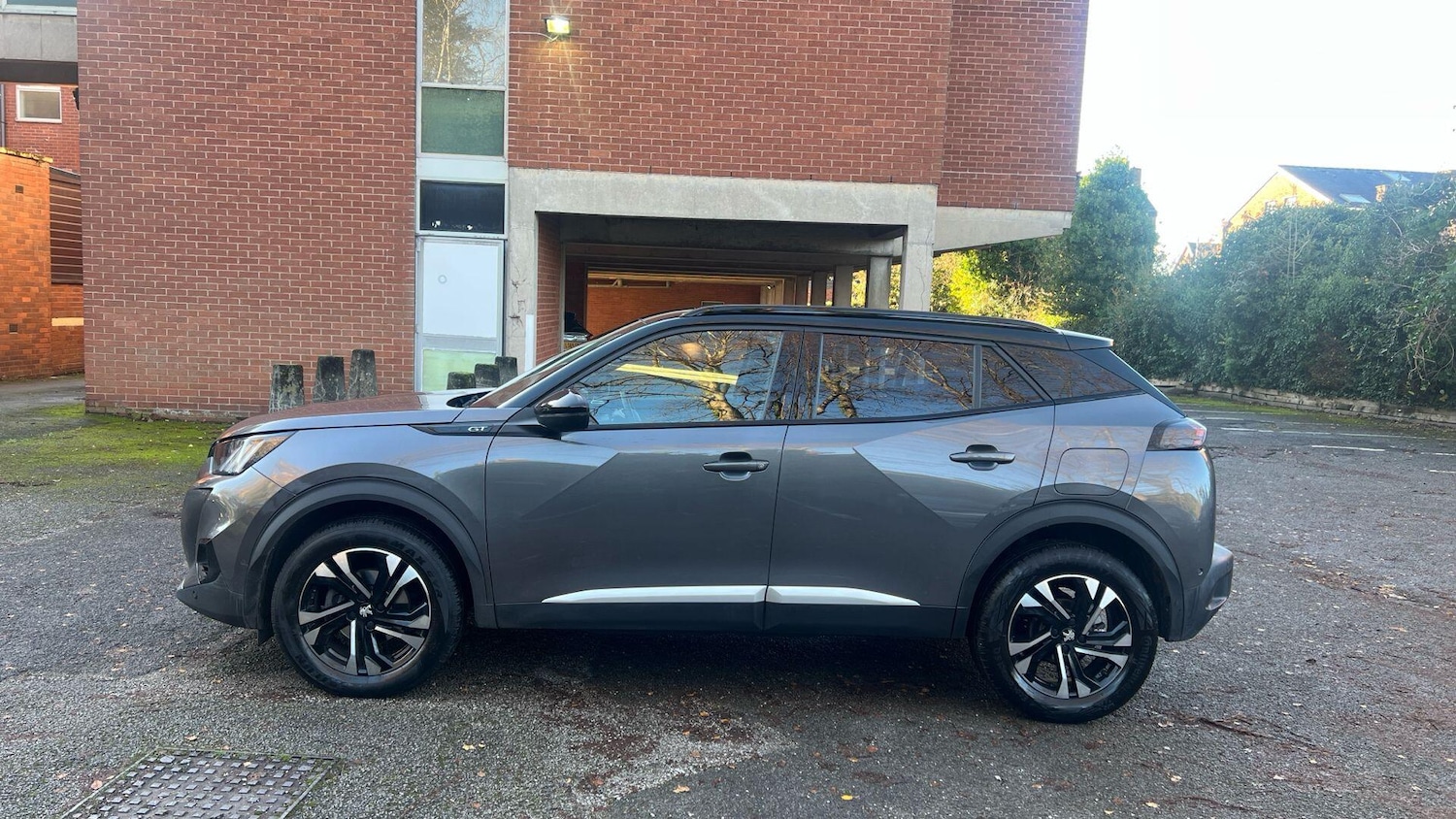 Used Peugeot 2008 2022 for sale - 76772612: Photo 5