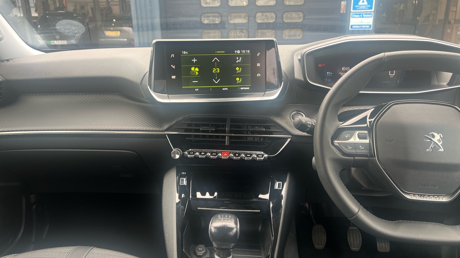 Used Peugeot 2008 2022 for sale - 76574250: Photo 10