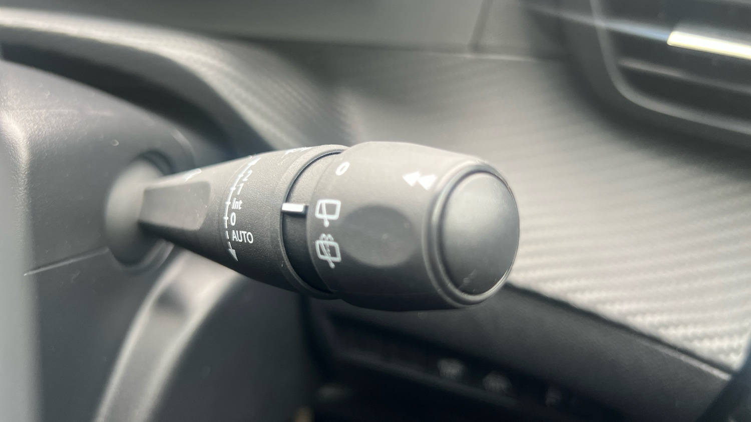 Used Peugeot 2008 2022 for sale - 76574250: Photo 28