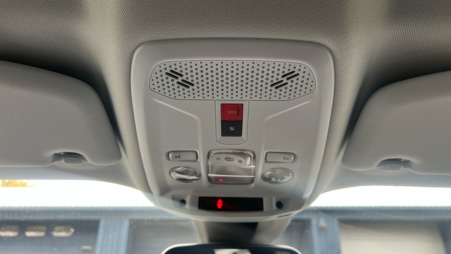 Used Peugeot 2008 2022 for sale - 76574250: Photo 36