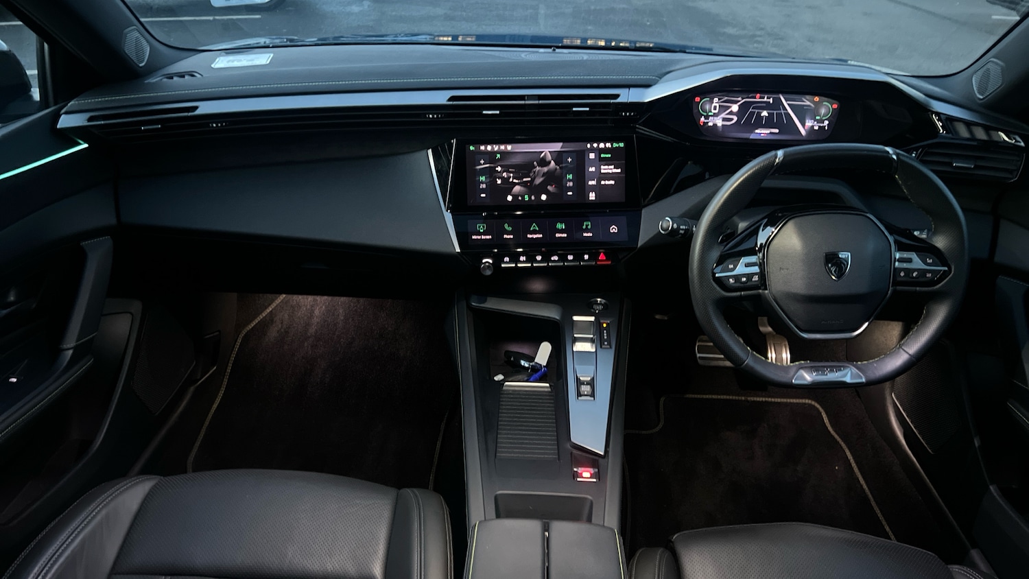 Used Peugeot 408 2023 for sale - 76772569: Photo 4