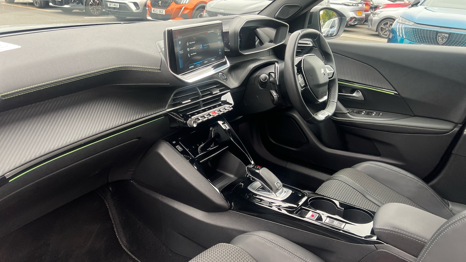 Used Peugeot 2008 2021 for sale - 76086043: Photo 12
