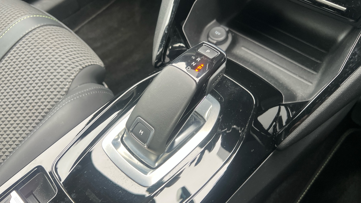 Used Peugeot 2008 2021 for sale - 76086043: Photo 20