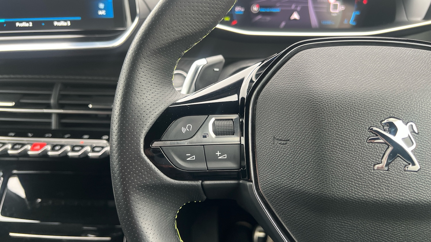 Used Peugeot 2008 2021 for sale - 76086043: Photo 23