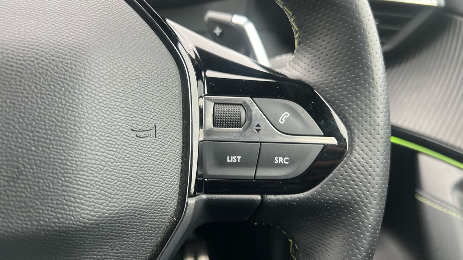 Used Peugeot 2008 2021 for sale - 76086043: Photo 24