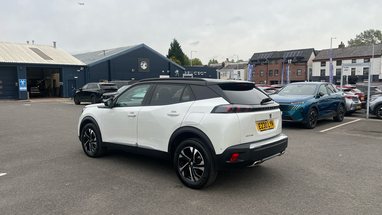 Used Peugeot 2008 2021 for sale - 76086043: Photo 5