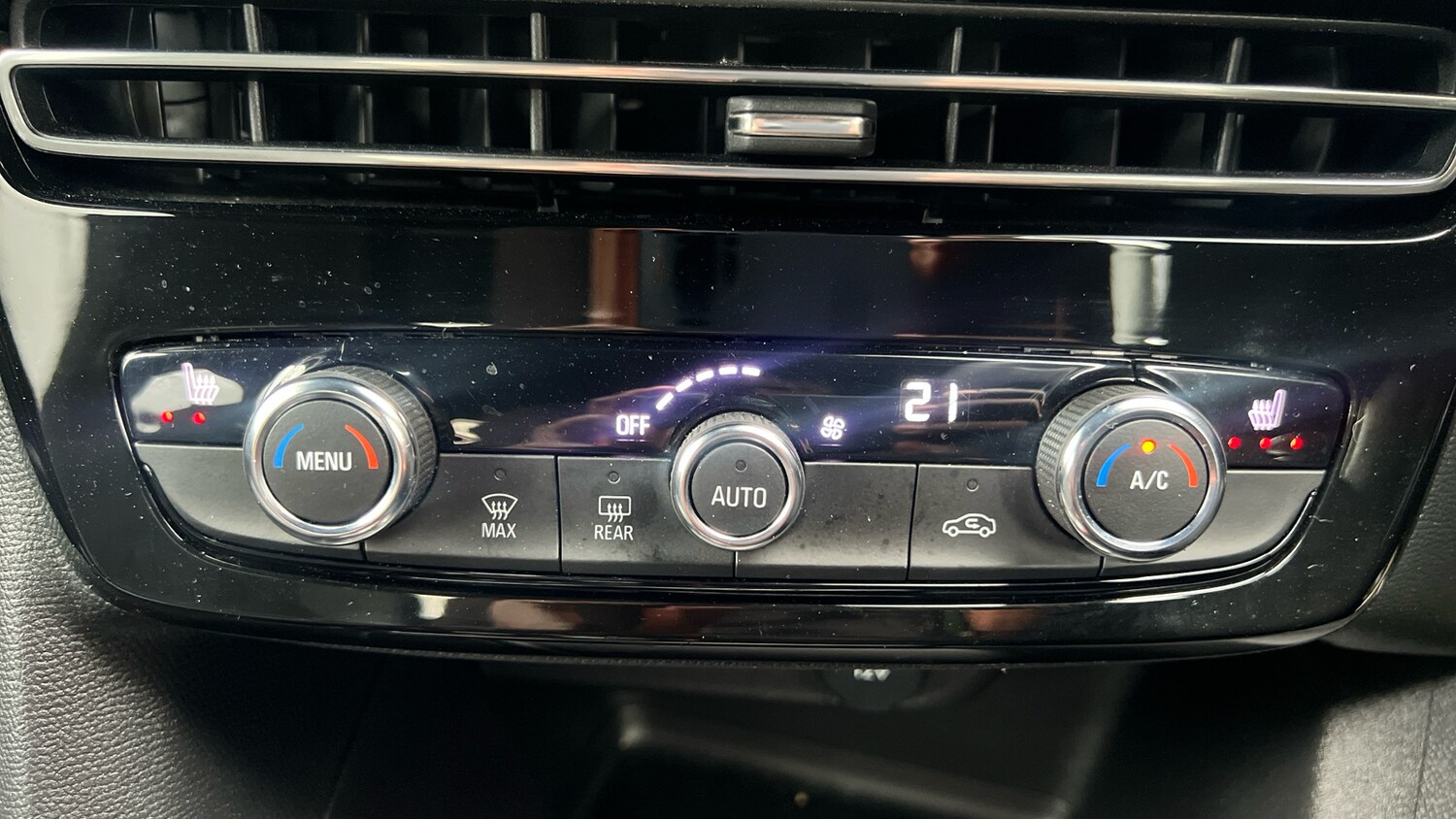 Used Vauxhall Mokka 2025 for sale - 77497912: Photo 43