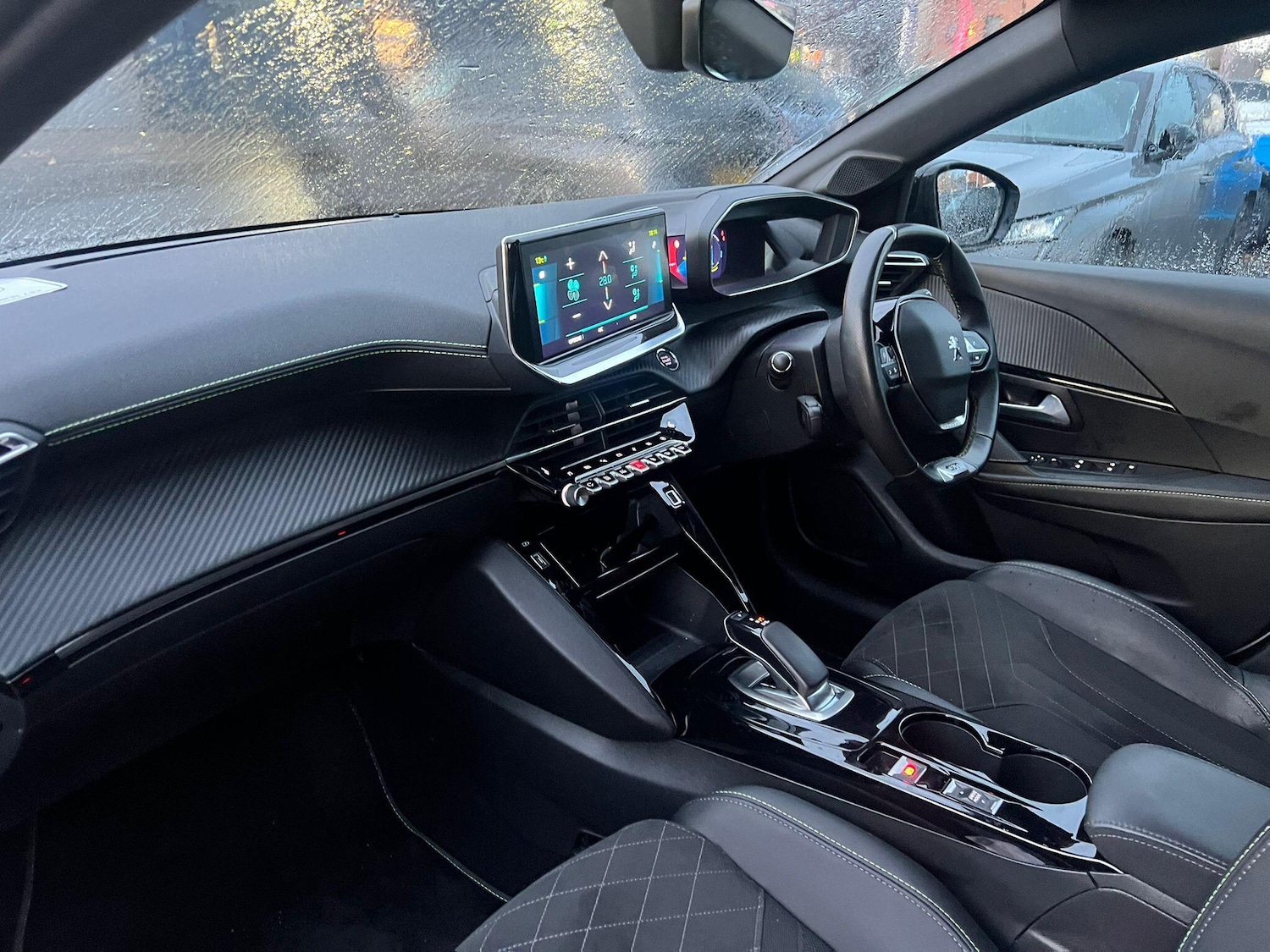 Used Peugeot 208 2021 for sale - 76574267: Photo 2