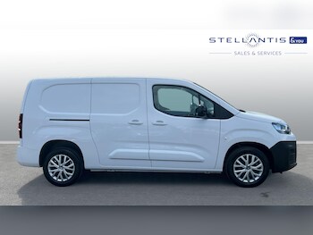 Used Citroen Berlingo 2024 for sale - 75553763: Photo