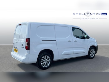Used Citroen Berlingo 2024 for sale - 75553763: Photo