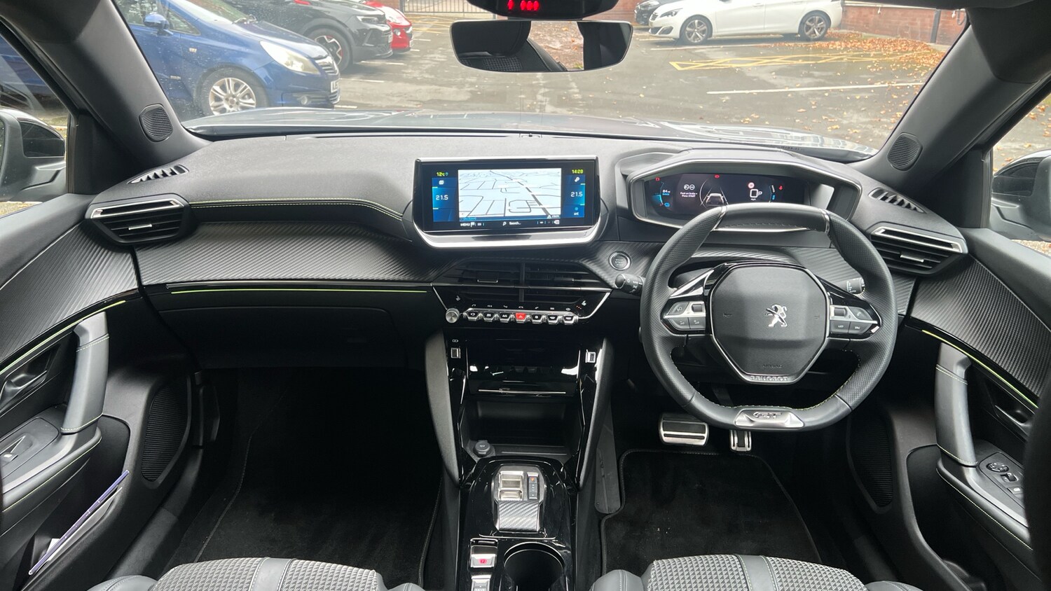 Used Peugeot 2008 2023 for sale - 76228704: Photo 4