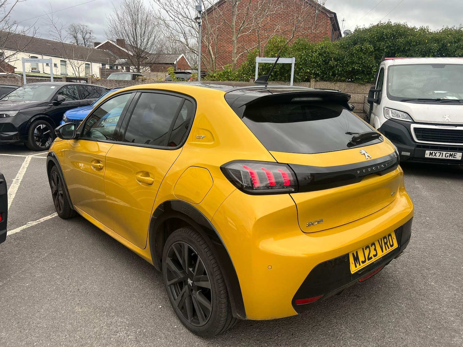 Used Peugeot 208 2023 for sale - 77884349: Photo 3