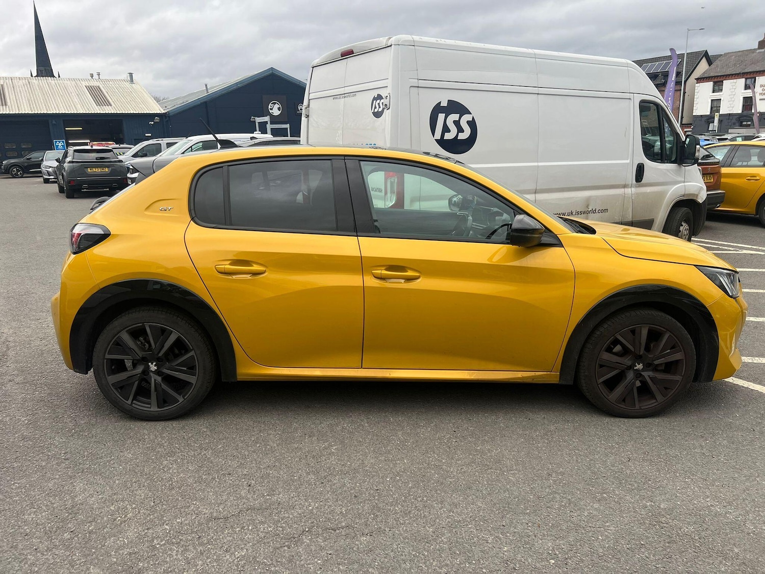 Used Peugeot 208 2023 for sale - 77884349: Photo 4