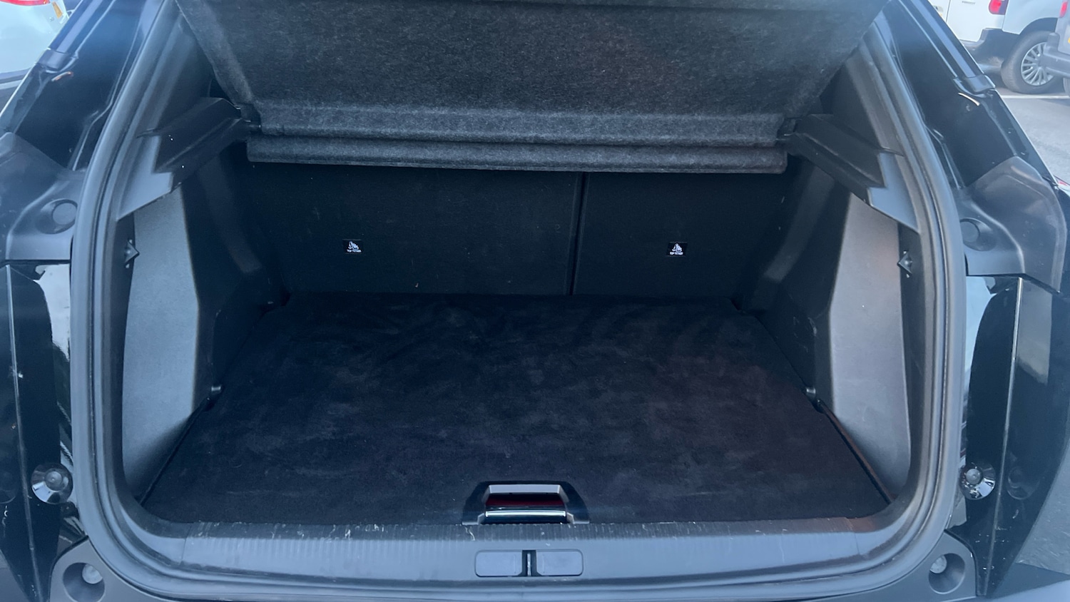 Used Peugeot 2008 2024 for sale - 76866831: Photo 20