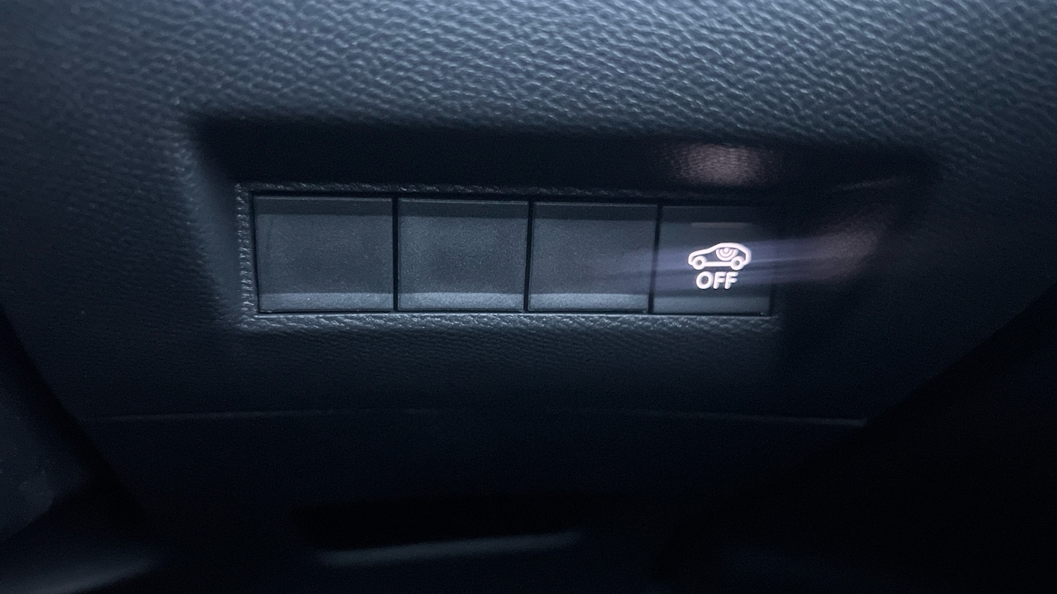 Used Peugeot 2008 2024 for sale - 76866831: Photo 33