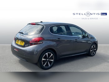 Used Peugeot 208 2019 for sale - 75553762: Photo