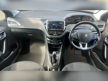 Used Peugeot 208 2019 for sale - 75553762: Photo