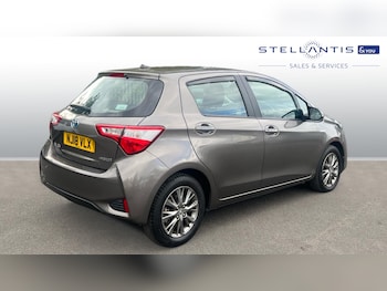 Used Toyota Yaris 2018 for sale - 75733175: Photo
