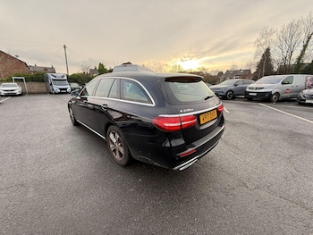 Used Mercedes-Benz E Class 2017 for sale - 77030648: Photo
