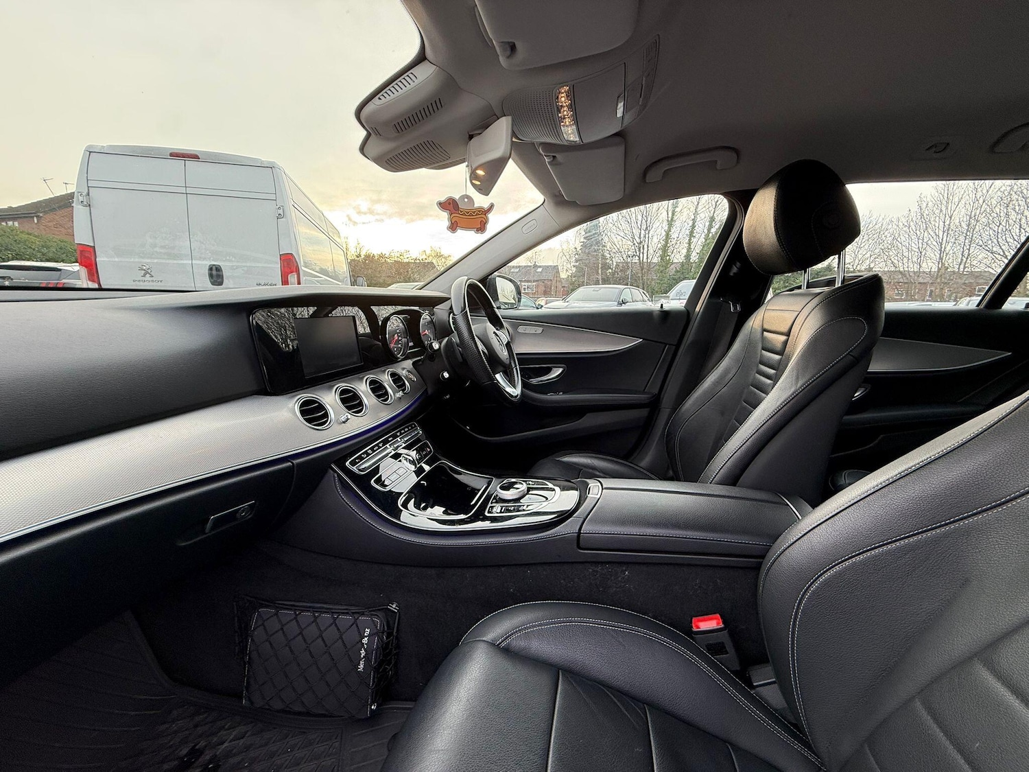 Used Mercedes-Benz E Class 2017 for sale - 77030648: Photo 7