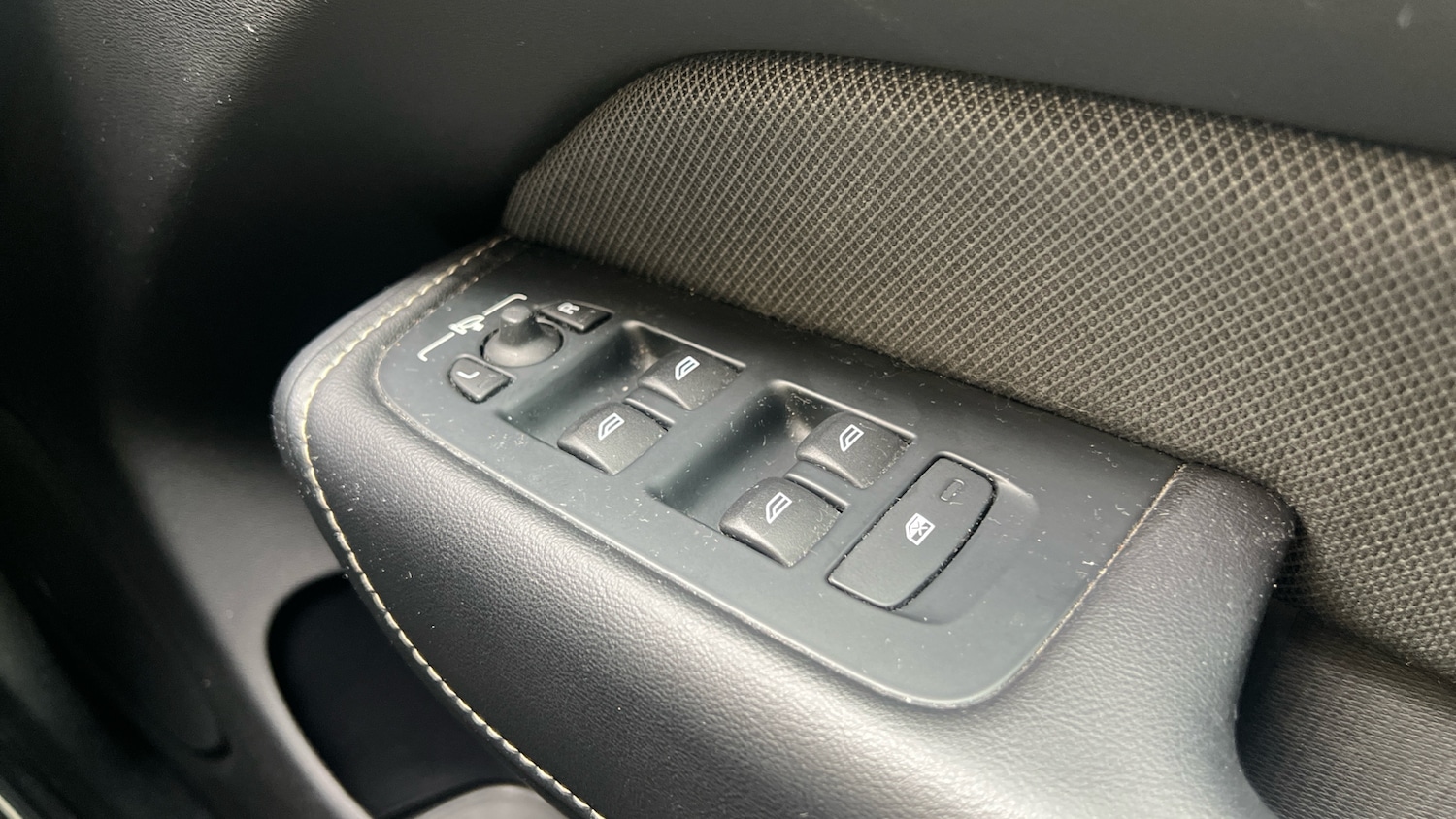 Used Volvo XC60 2021 for sale - 76154011: Photo 22