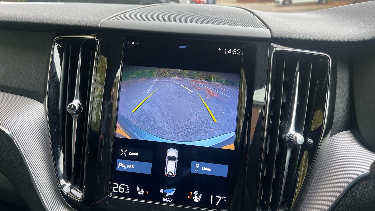 Used Volvo XC60 2021 for sale - 76154011: Photo 29