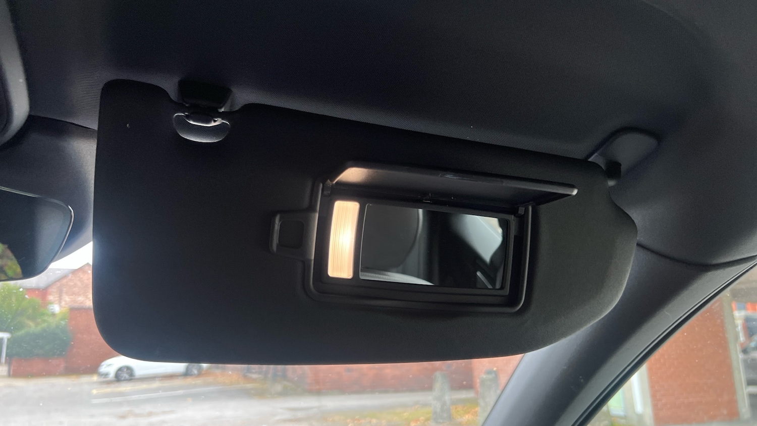 Used Volvo XC60 2021 for sale - 76154011: Photo 35