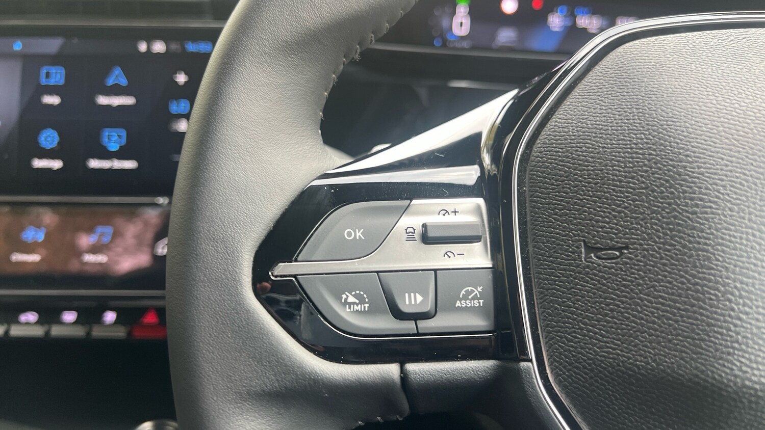 Used Peugeot 308 SW 2024 for sale - 76073701: Photo 23