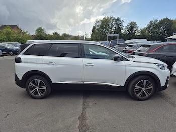 Used Peugeot 5008 2019 for sale - 75721523: Photo