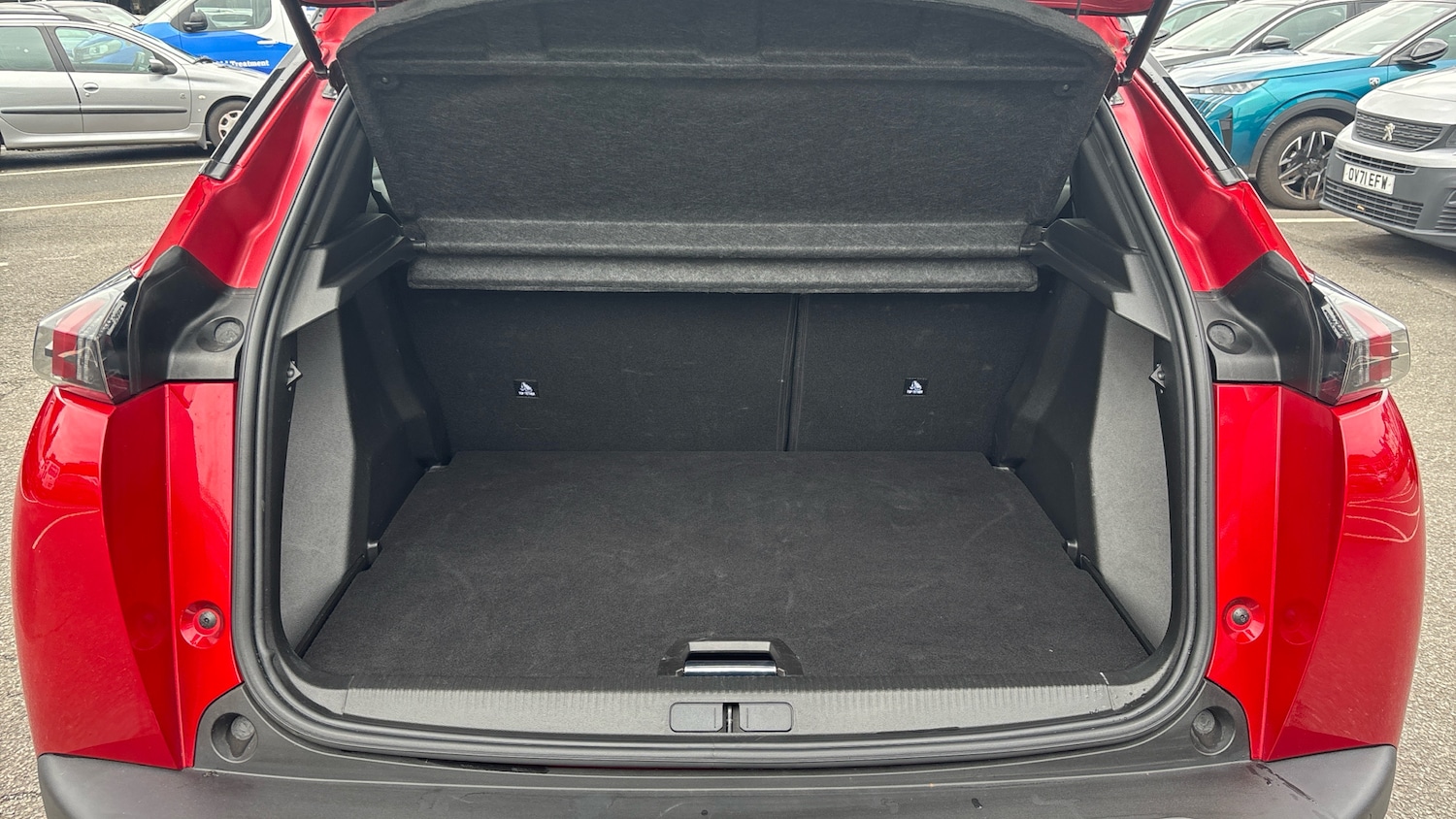 Used Peugeot 2008 2021 for sale - 76099792: Photo 19