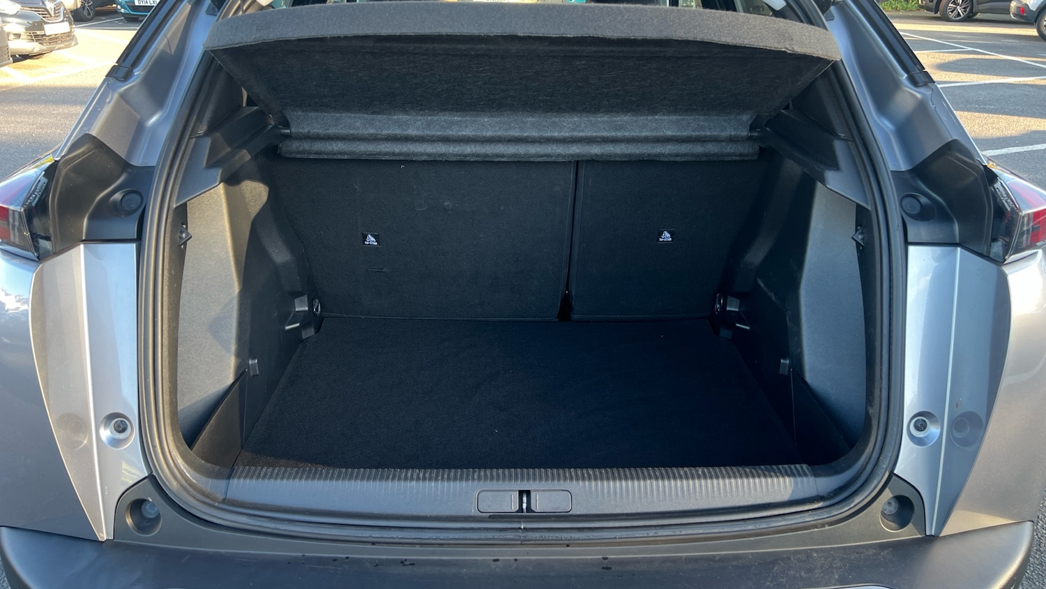 Used Peugeot 2008 2020 for sale - 76024994: Photo 19