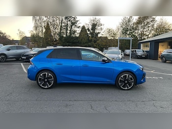 Used Vauxhall Astra 2023 for sale - 76410177: Photo