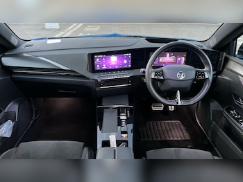 Used Vauxhall Astra 2023 for sale - 76410177: Photo