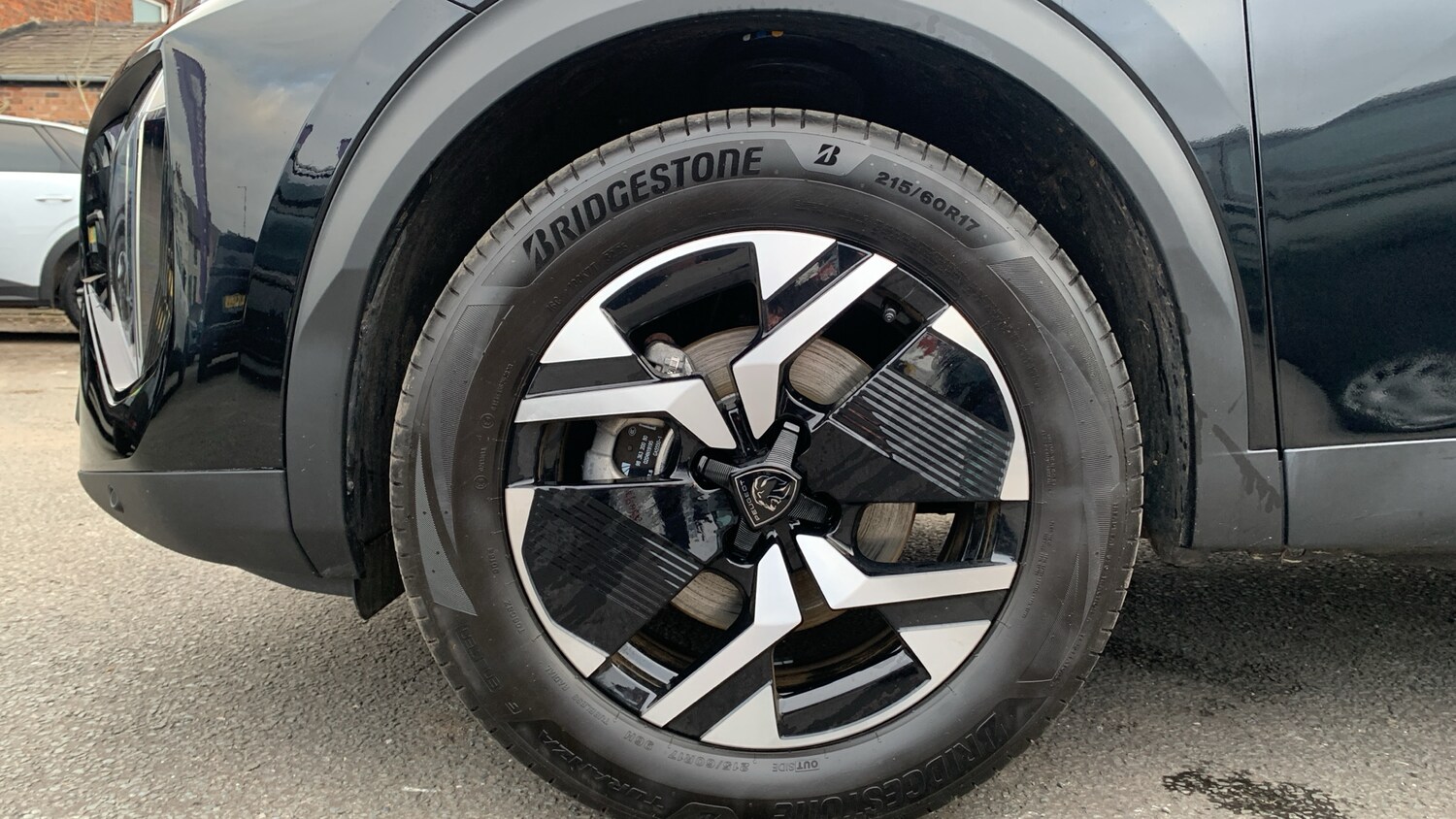 Used Peugeot 2008 2025 for sale - 76953762: Photo 15