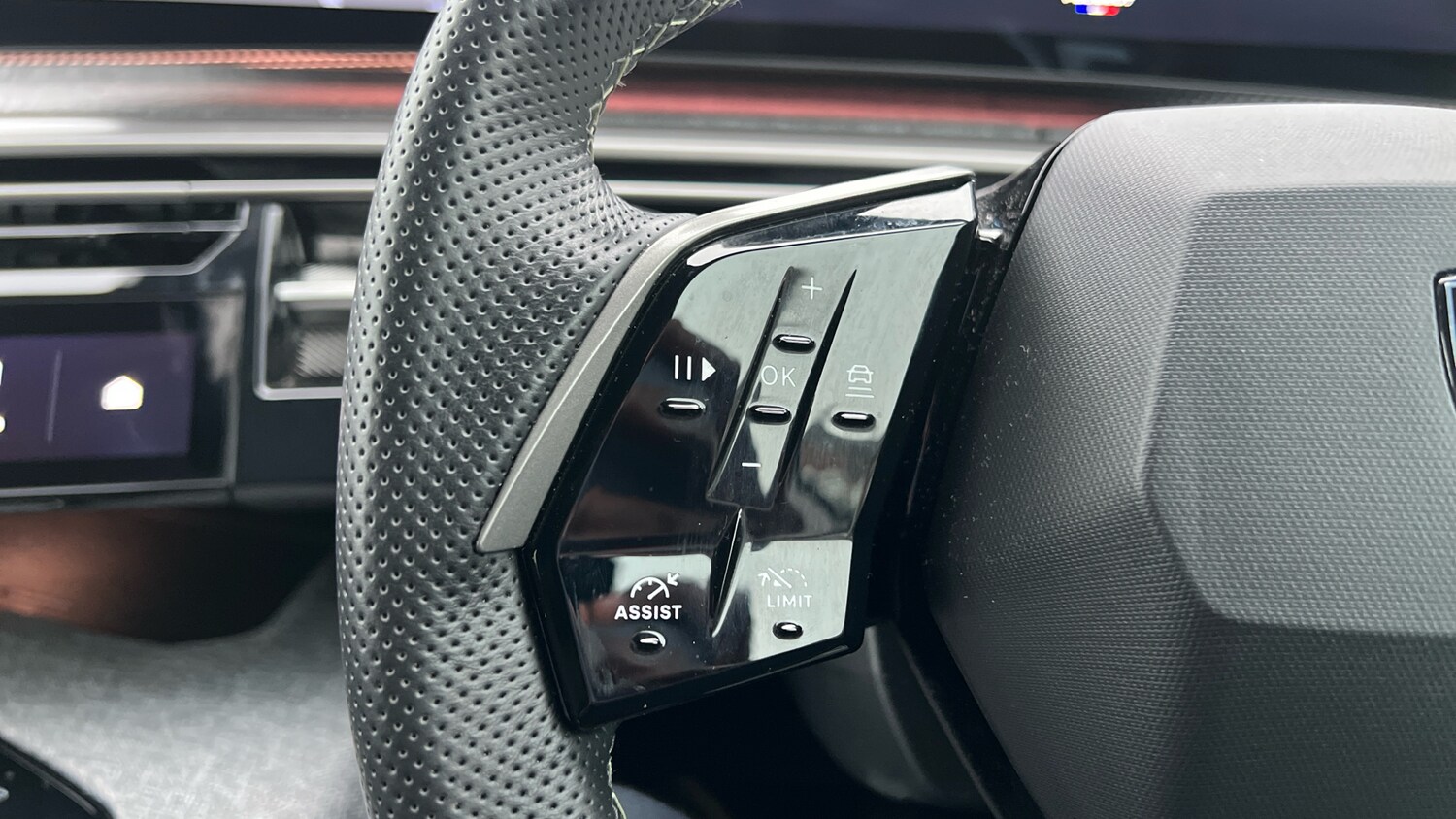 Used Peugeot 3008 2025 for sale - 76927460: Photo 24