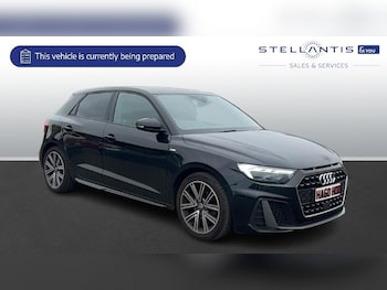Used Audi A1 2019 for sale - 76110274: Photo