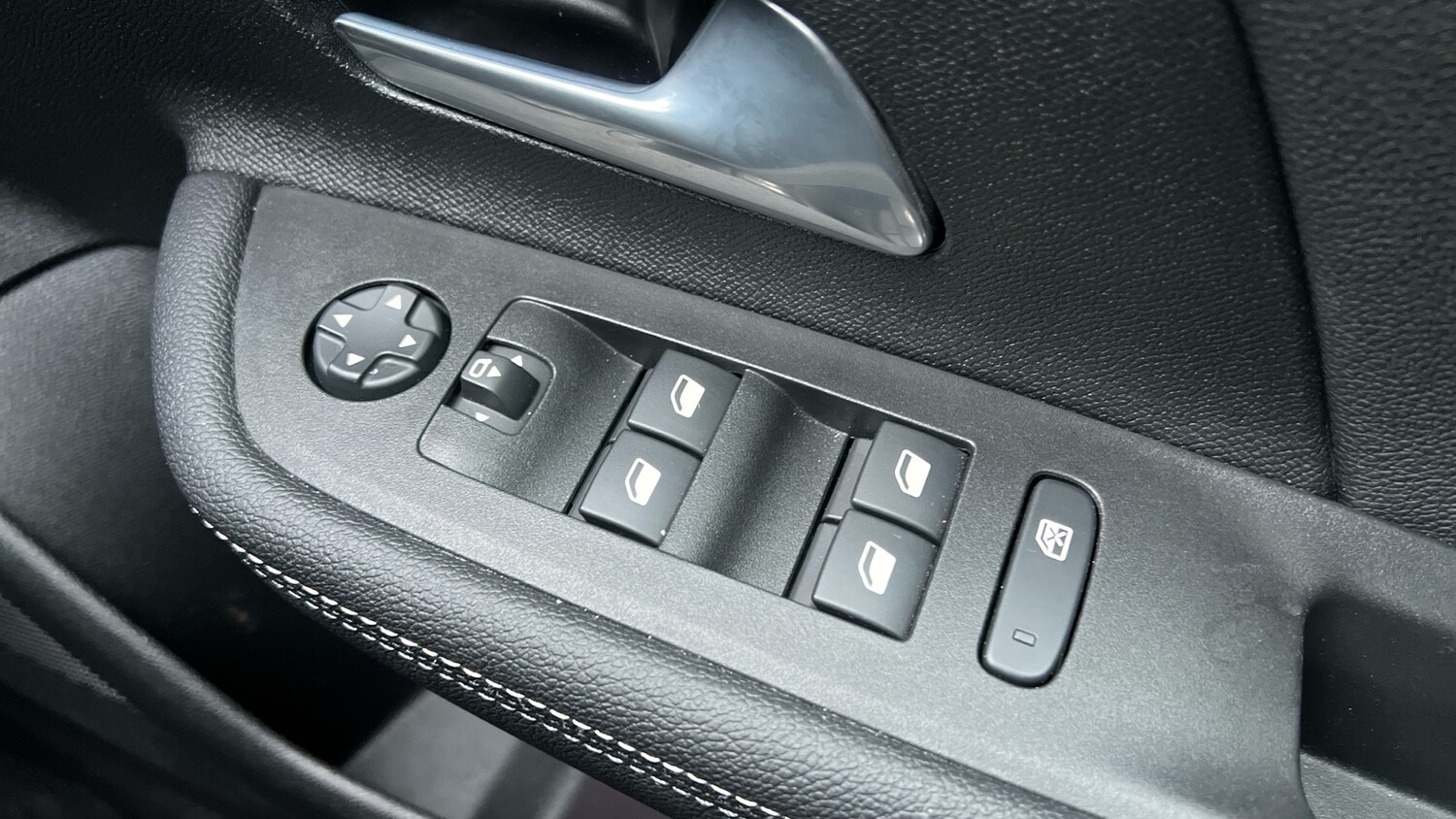 Used Vauxhall Mokka 2025 for sale - 77254291: Photo 22