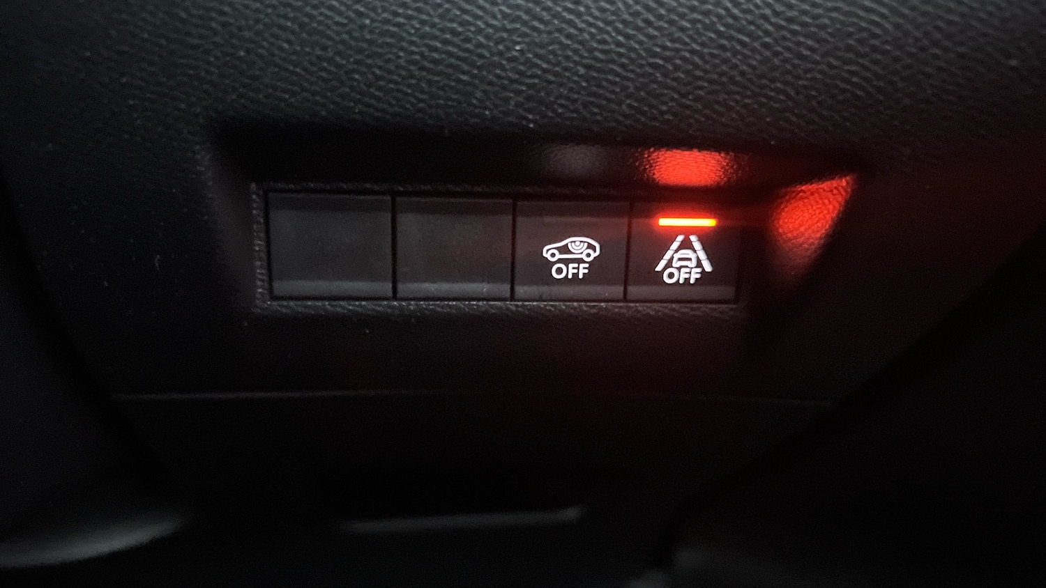 Used Peugeot 208 2023 for sale - 76372199: Photo 33