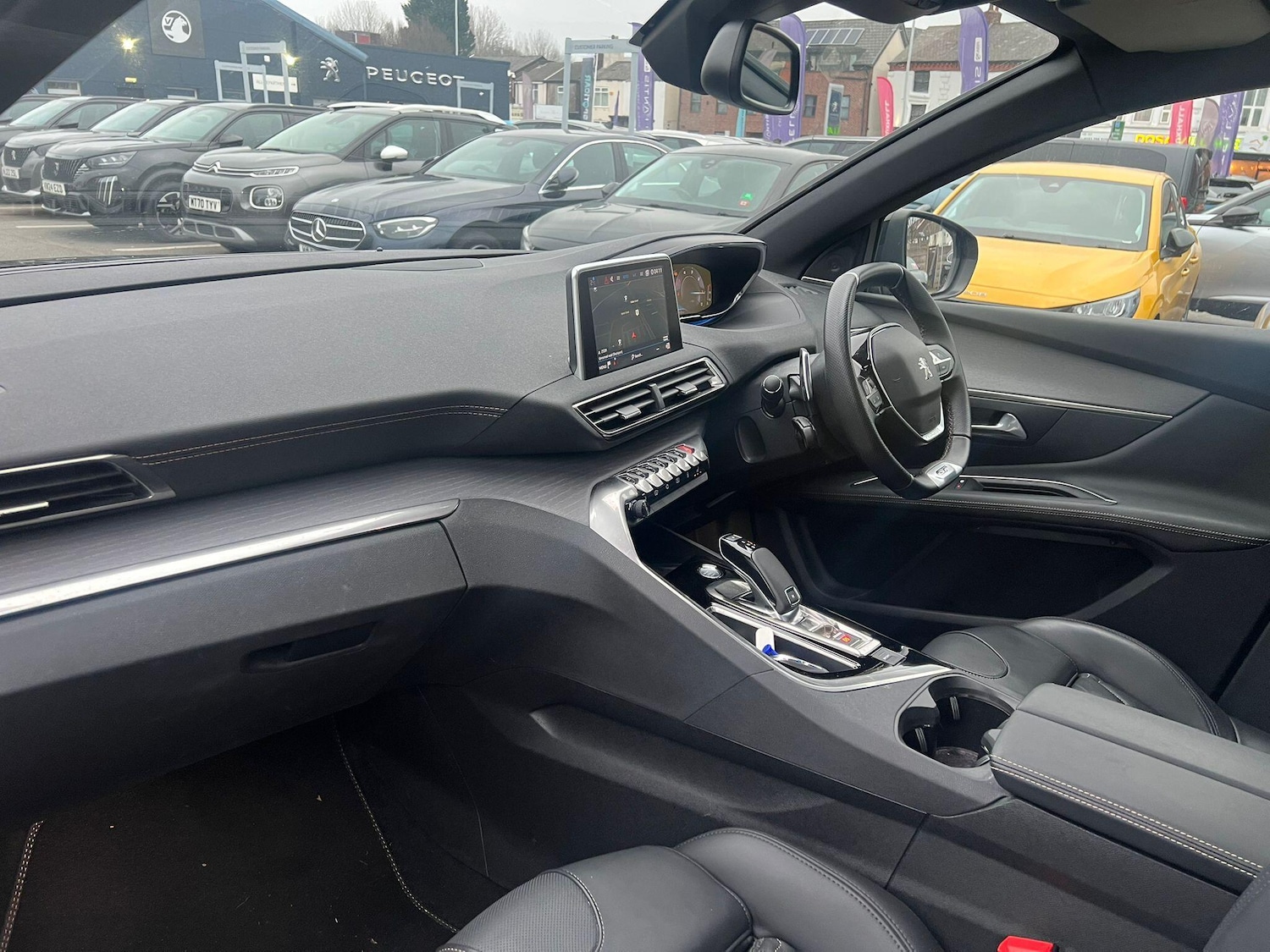 Used Peugeot 3008 2019 for sale - 77427039: Photo 2