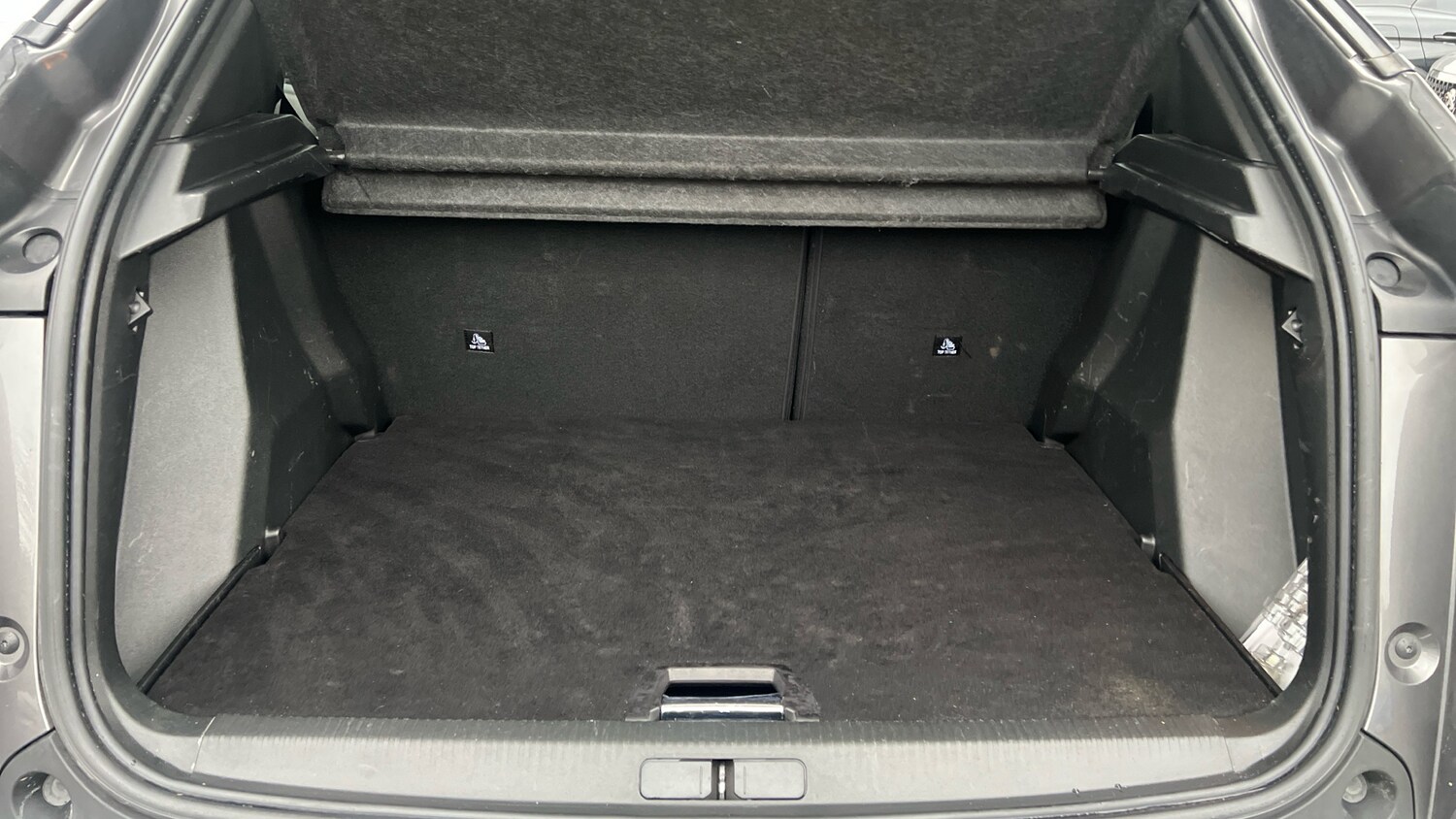 Used Peugeot 2008 2021 for sale - 76433800: Photo 19